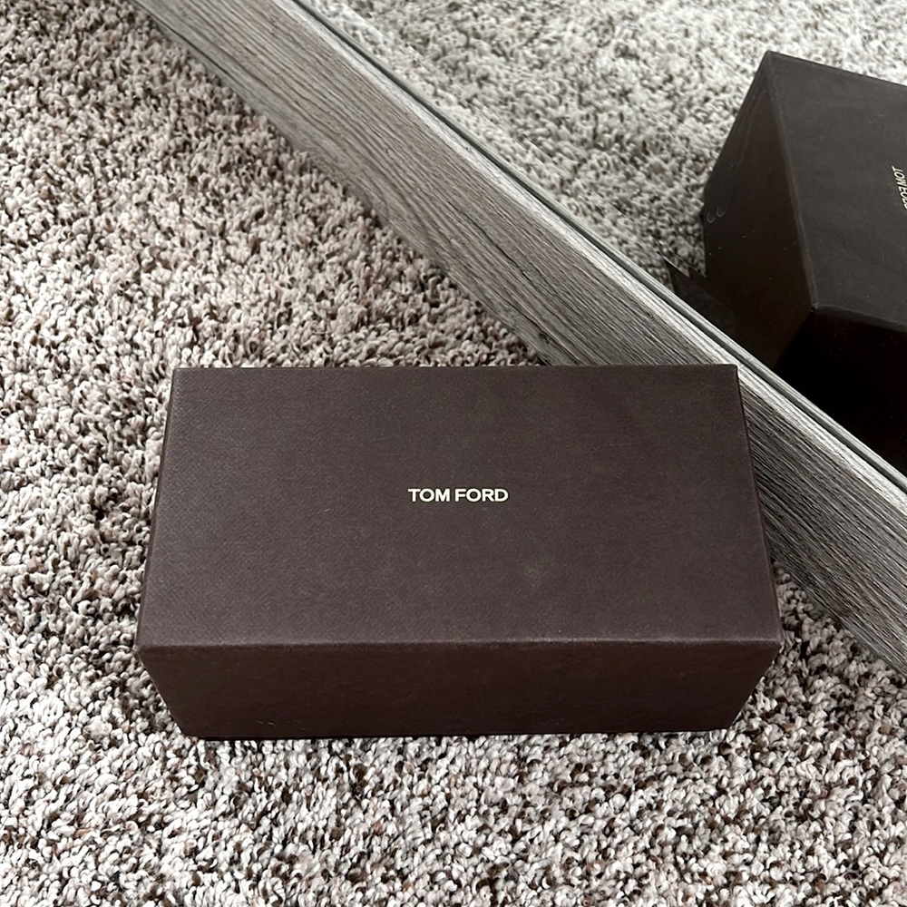 Tom Ford sunglasses - Picture 2 of 8